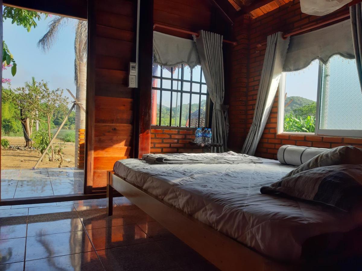 Du Nam Rever Side Cát Tiên Dış mekan fotoğraf